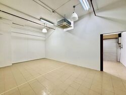 Shun Li Industrial Complex (D14), Factory #593103181